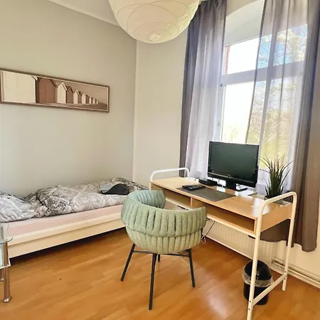 Πανσιόν Etage1 *